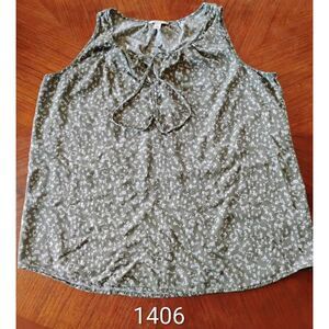 Sonoma brand Ladies Top Size: Large #1406